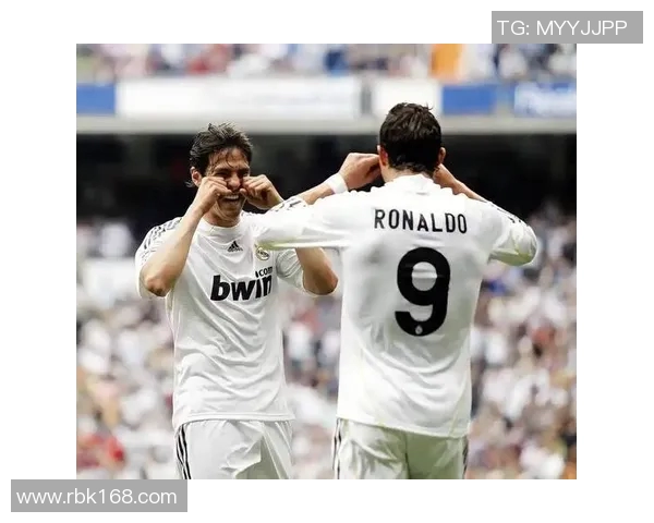 米兰转会突破曼联封锁,锁定意甲射手作为引援目标